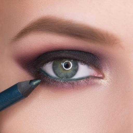 Макияж Smoky Eyes в 2021: как сделать смоки айс пошагово, инструкции, фото готового мейка