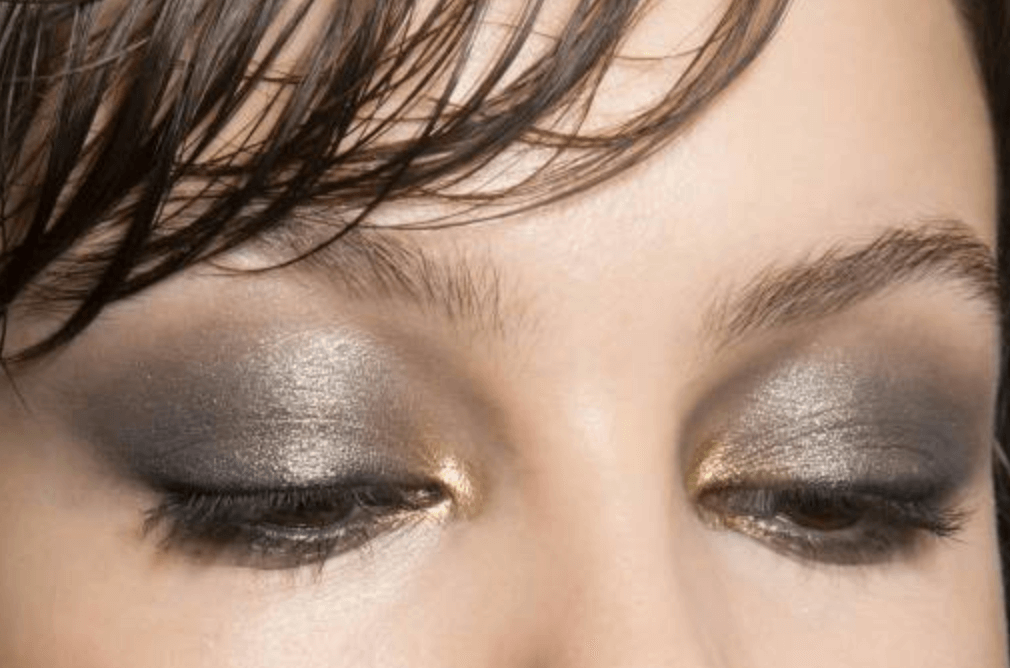 Макияж Smoky Eyes в 2021: как сделать смоки айс пошагово, инструкции, фото готового мейка