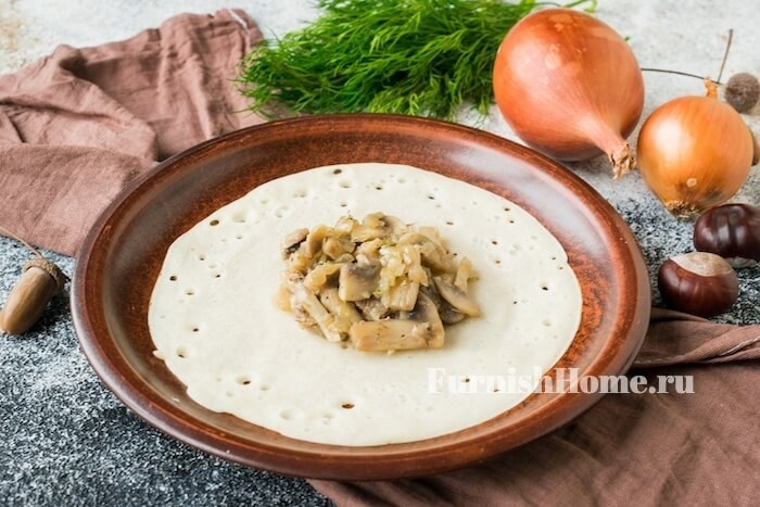 Блины с сыром и грибами