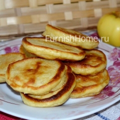 Оладьи с яблоками и корицей