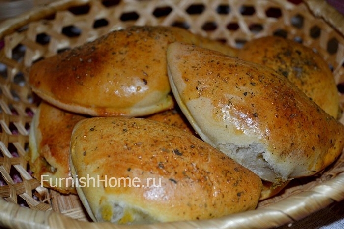 Пирожки на кефире с яйцом, оливками и плавленным сыром