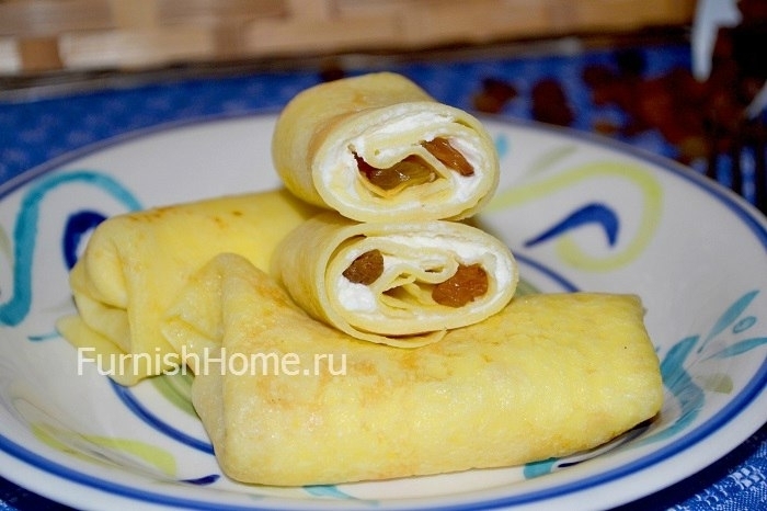 Блины с творожной начинкой и изюмом